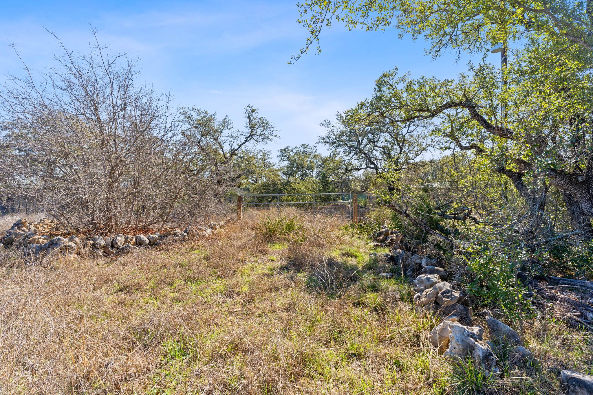 24200 Spur Trl, Spicewood, TX 78669