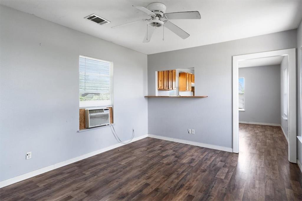 461 Skyline Rdg, San Marcos, TX 78666