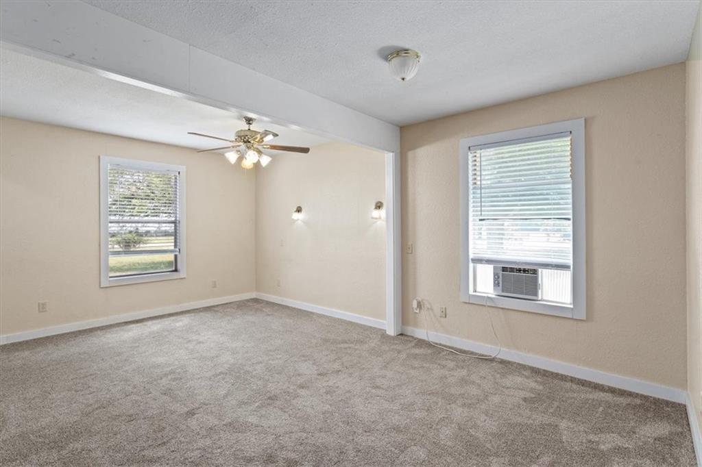 461 Skyline Rdg, San Marcos, TX 78666