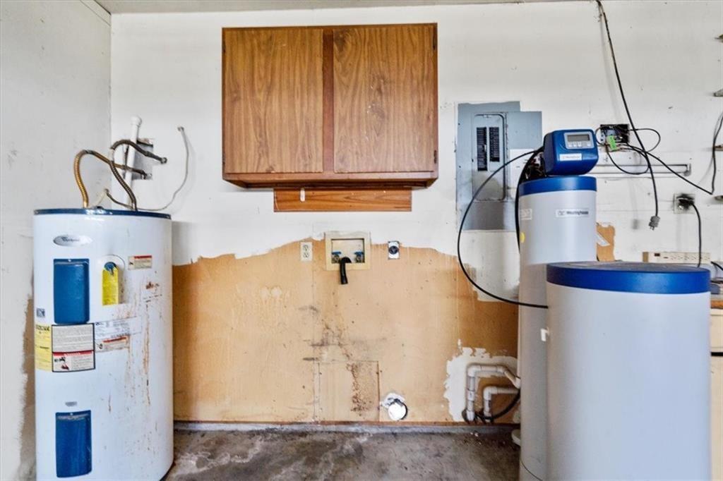 461 Skyline Rdg, San Marcos, TX 78666