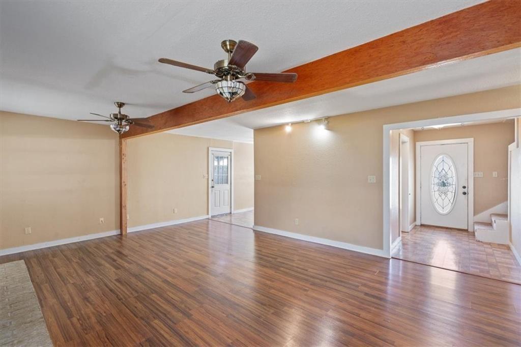 461 Skyline Rdg, San Marcos, TX 78666