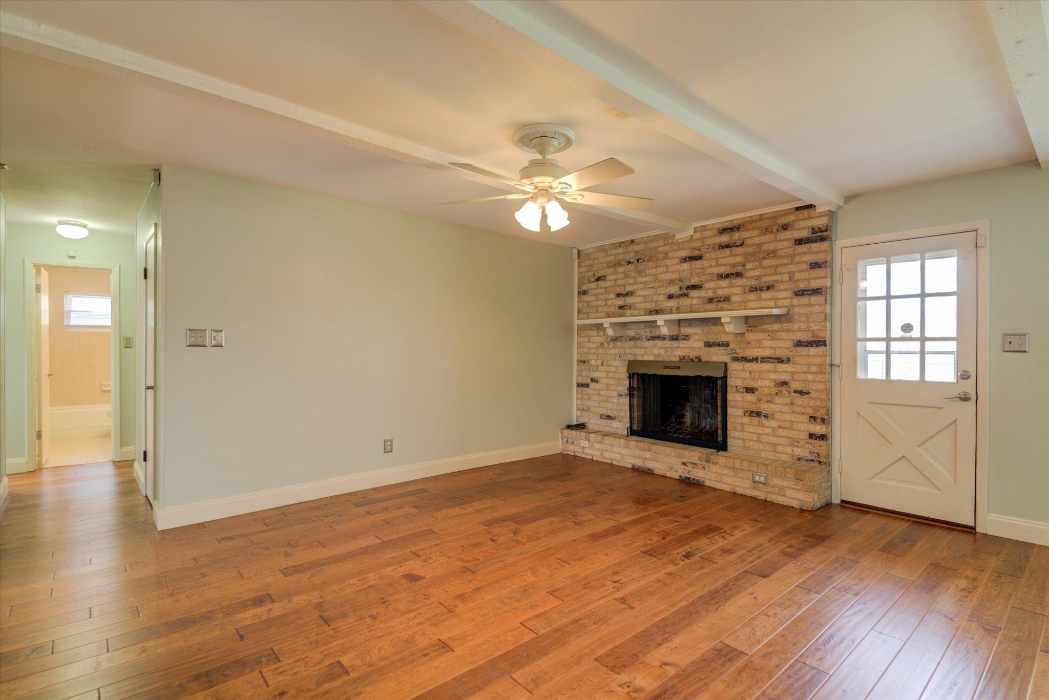 1100 Colony North Dr, Austin, TX 78758