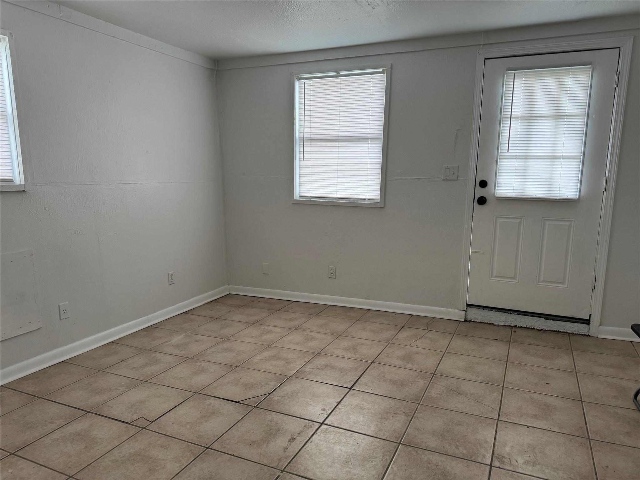 706 Wren Ave, Austin, TX 78753