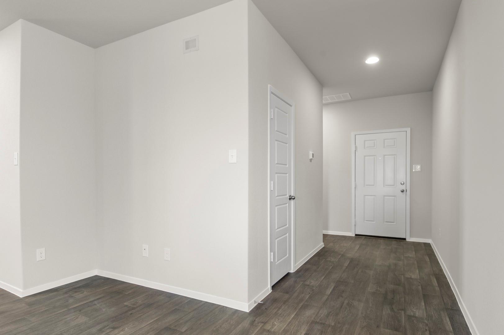 3051 Winding Creek Rd, Kyle, TX 78640