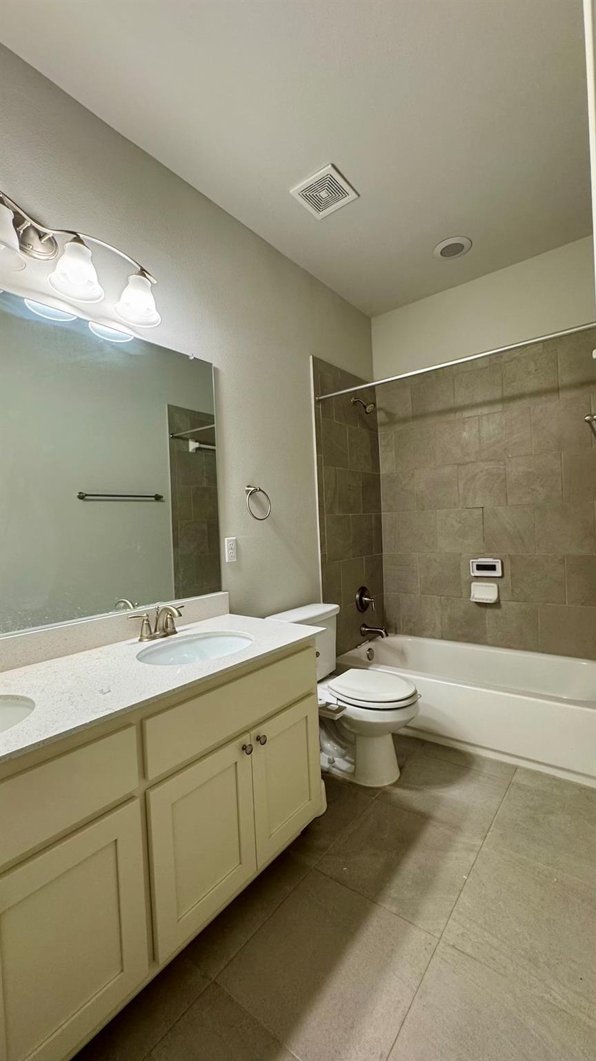 13800 Lyndhurst St # 102, Austin, TX 78717