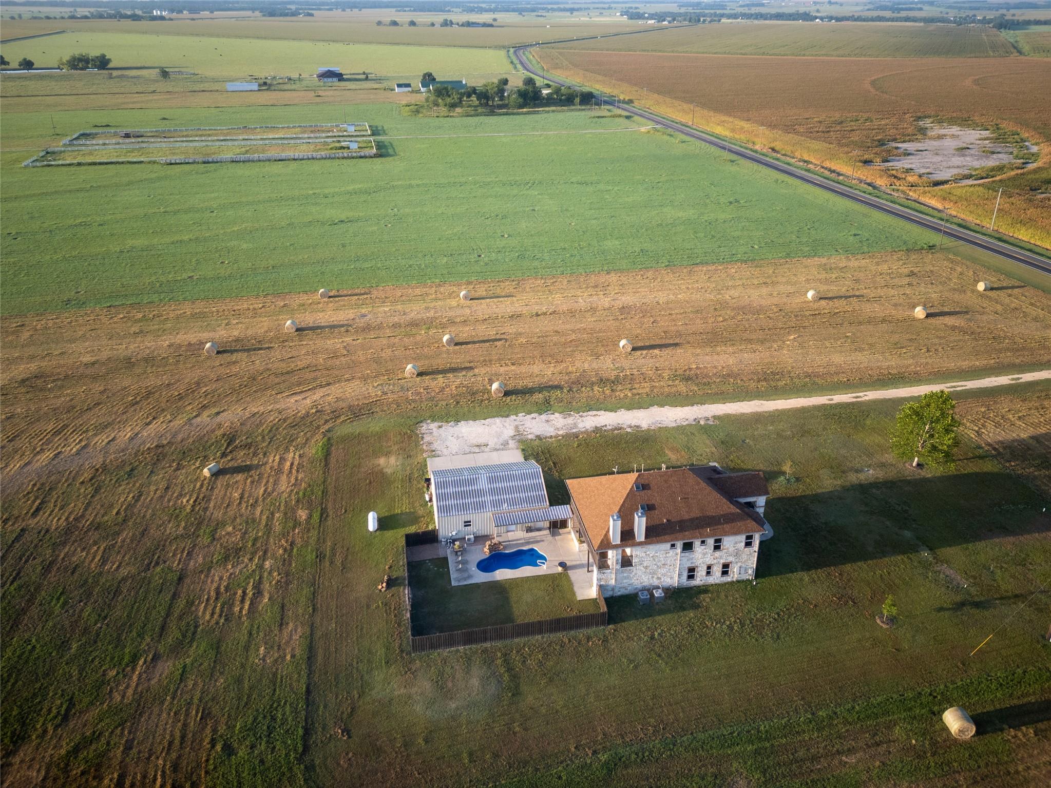 3622 N Fm 486, Thorndale, TX 76577