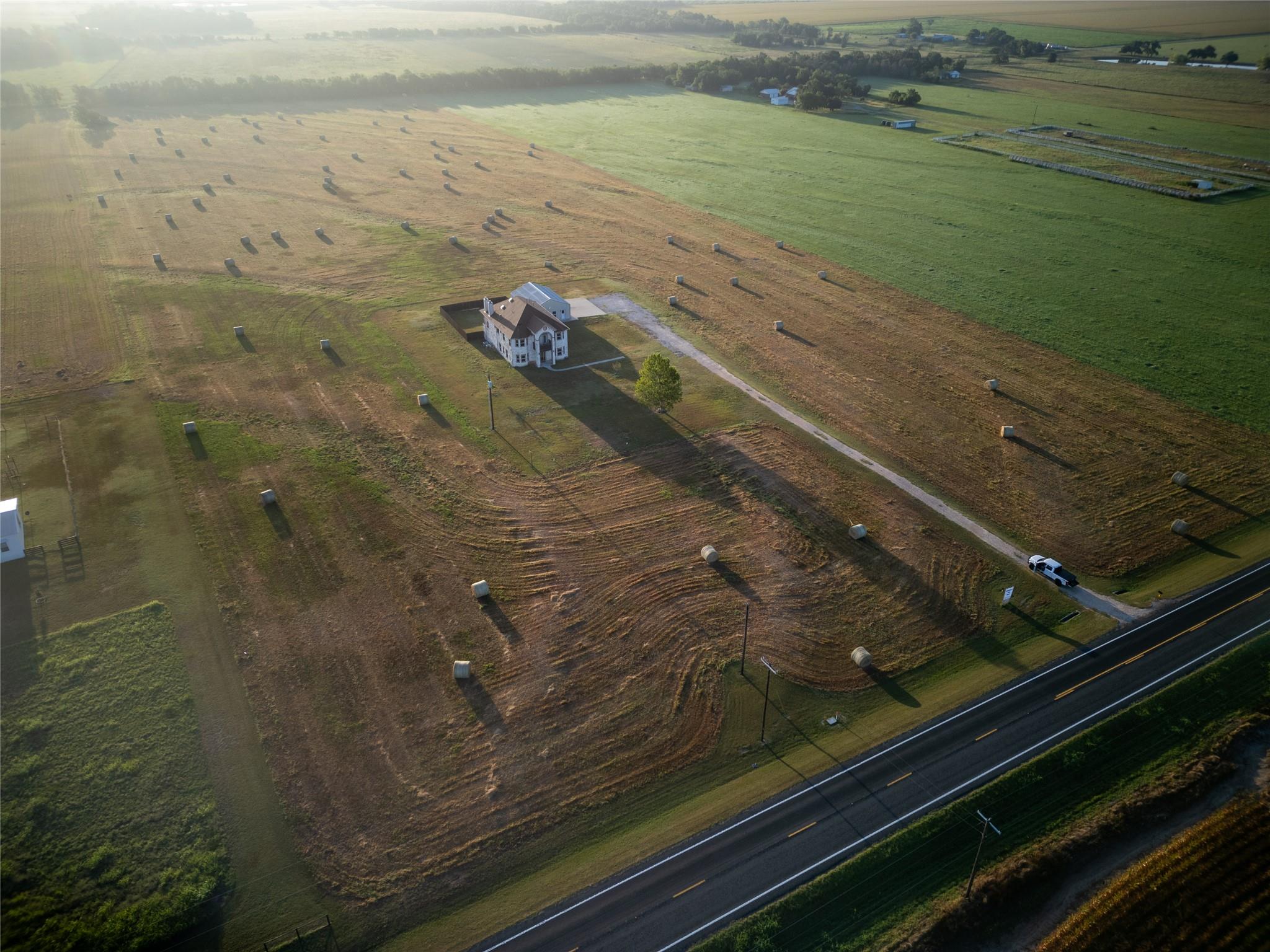 3622 N Fm 486, Thorndale, TX 76577