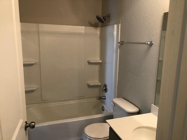 17100 Carmel Cricket Dr # C, Pflugerville, TX 78660