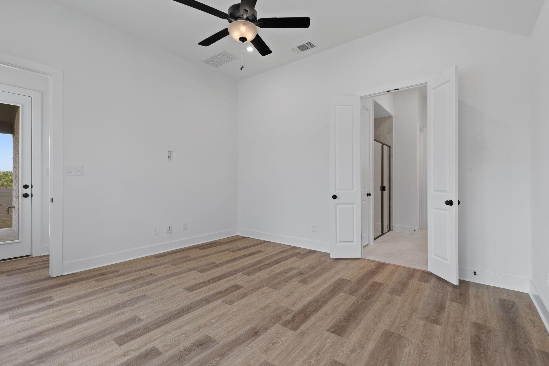 425 Hickory Springs Trl, Georgetown, TX 78628