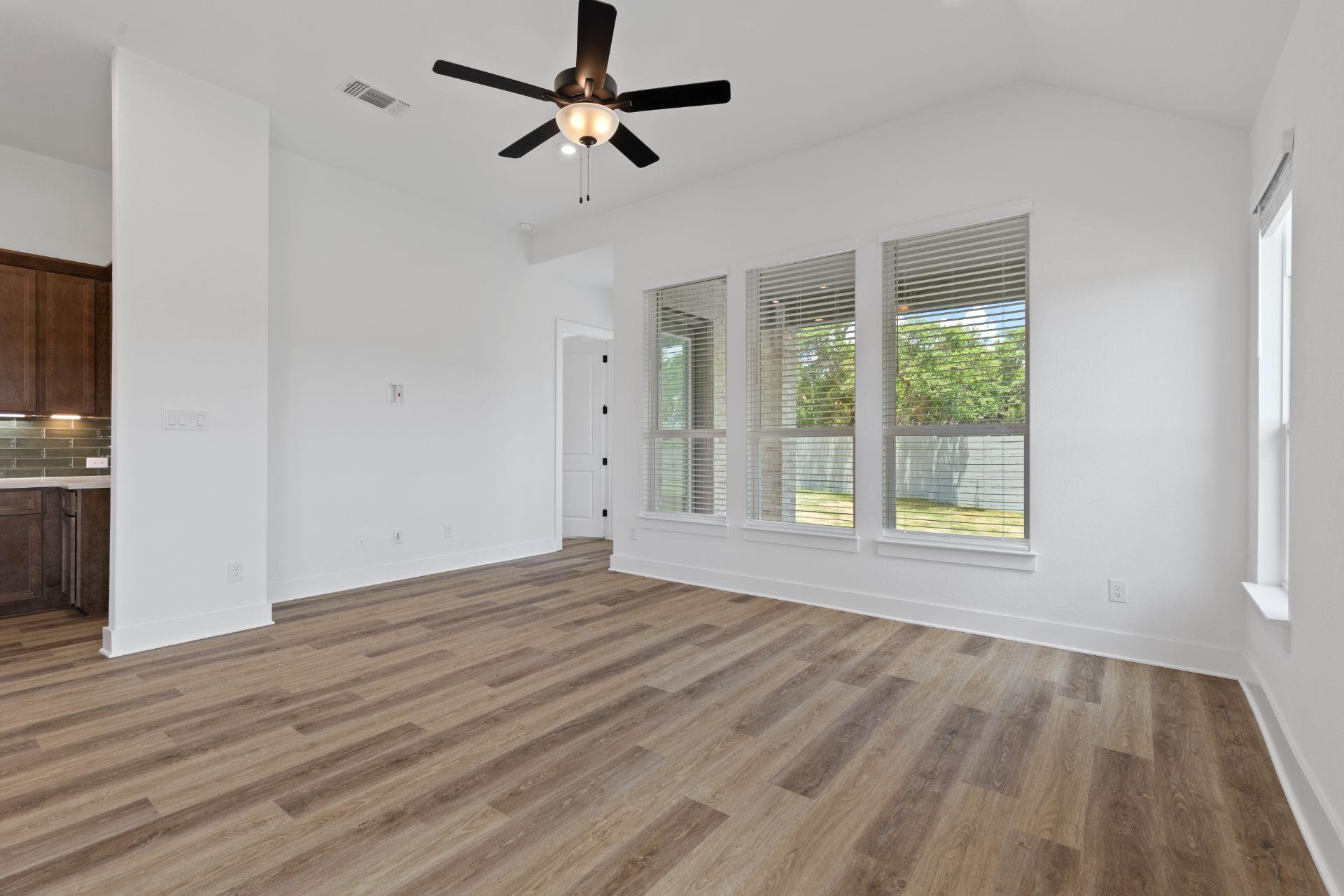 425 Hickory Springs Trl, Georgetown, TX 78628