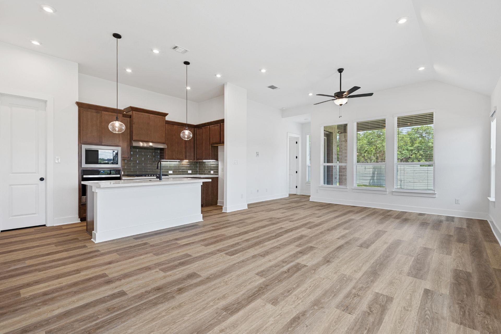 425 Hickory Springs Trl, Georgetown, TX 78628