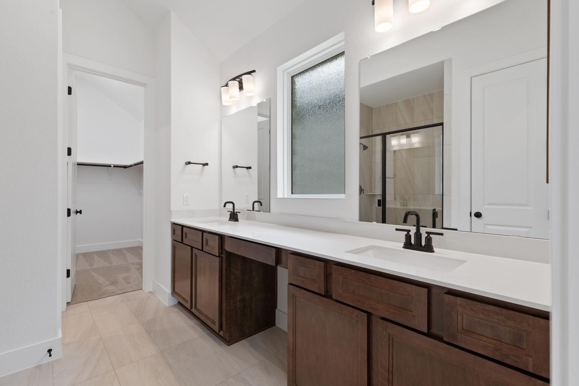 425 Hickory Springs Trl, Georgetown, TX 78628