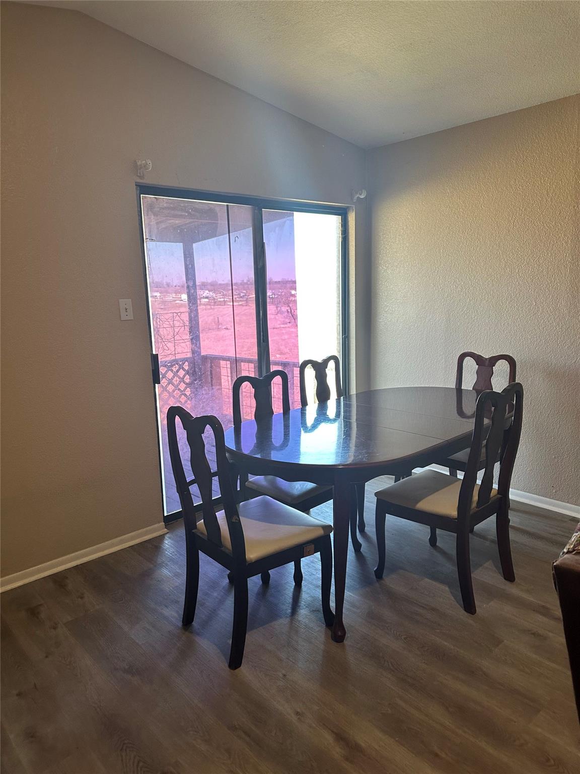 9796 E Us Highway 190, Rogers, TX 76569