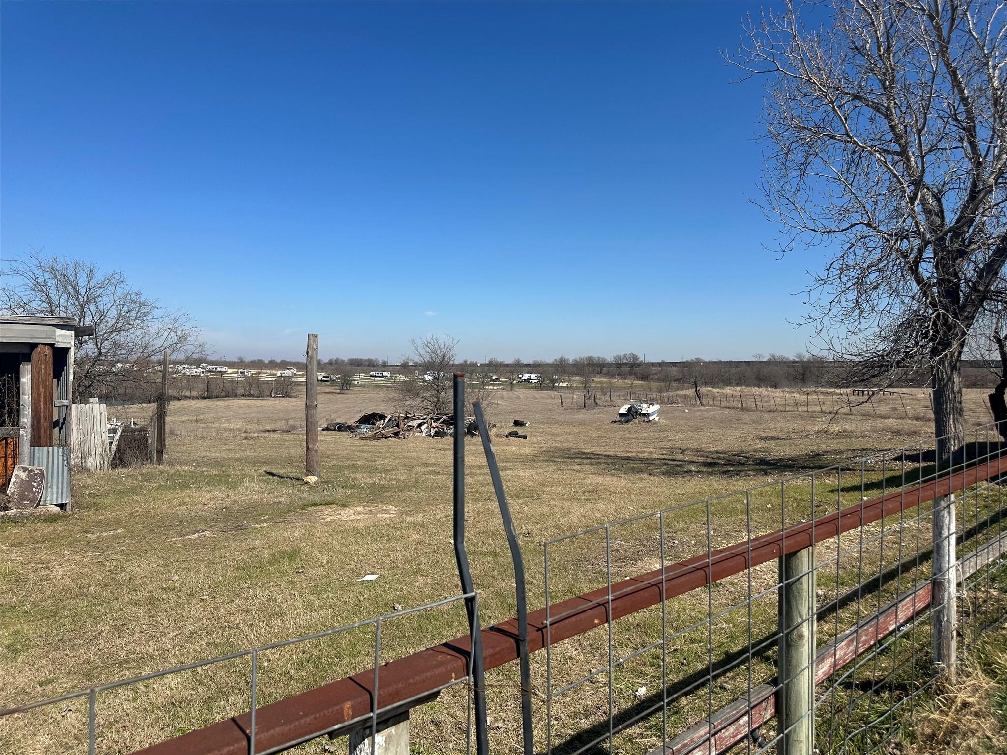 9796 E Us Highway 190, Rogers, TX 76569