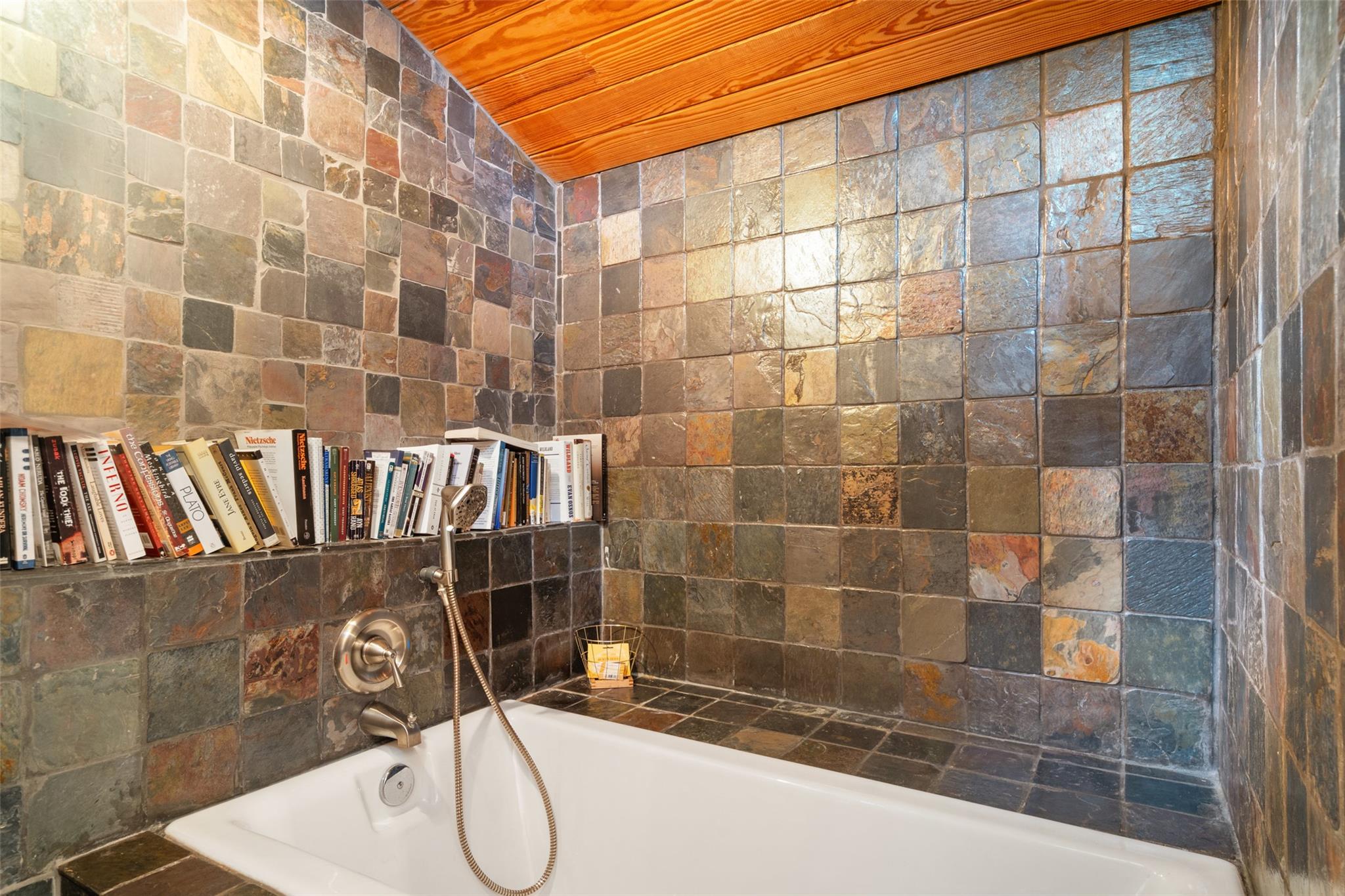1398 Myers Creek Rd, Dripping Springs, TX 78620