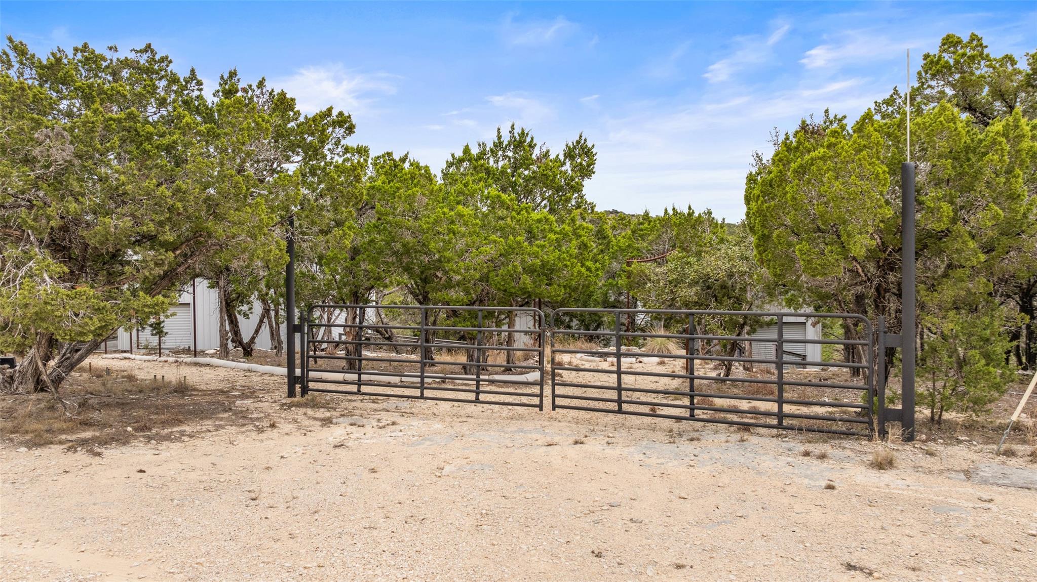 1398 Myers Creek Rd, Dripping Springs, TX 78620