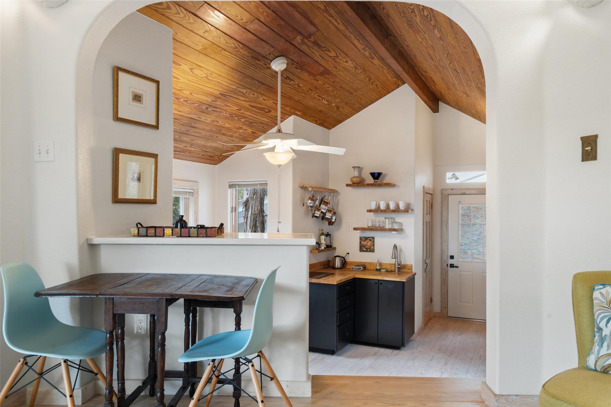 1398 Myers Creek Rd, Dripping Springs, TX 78620