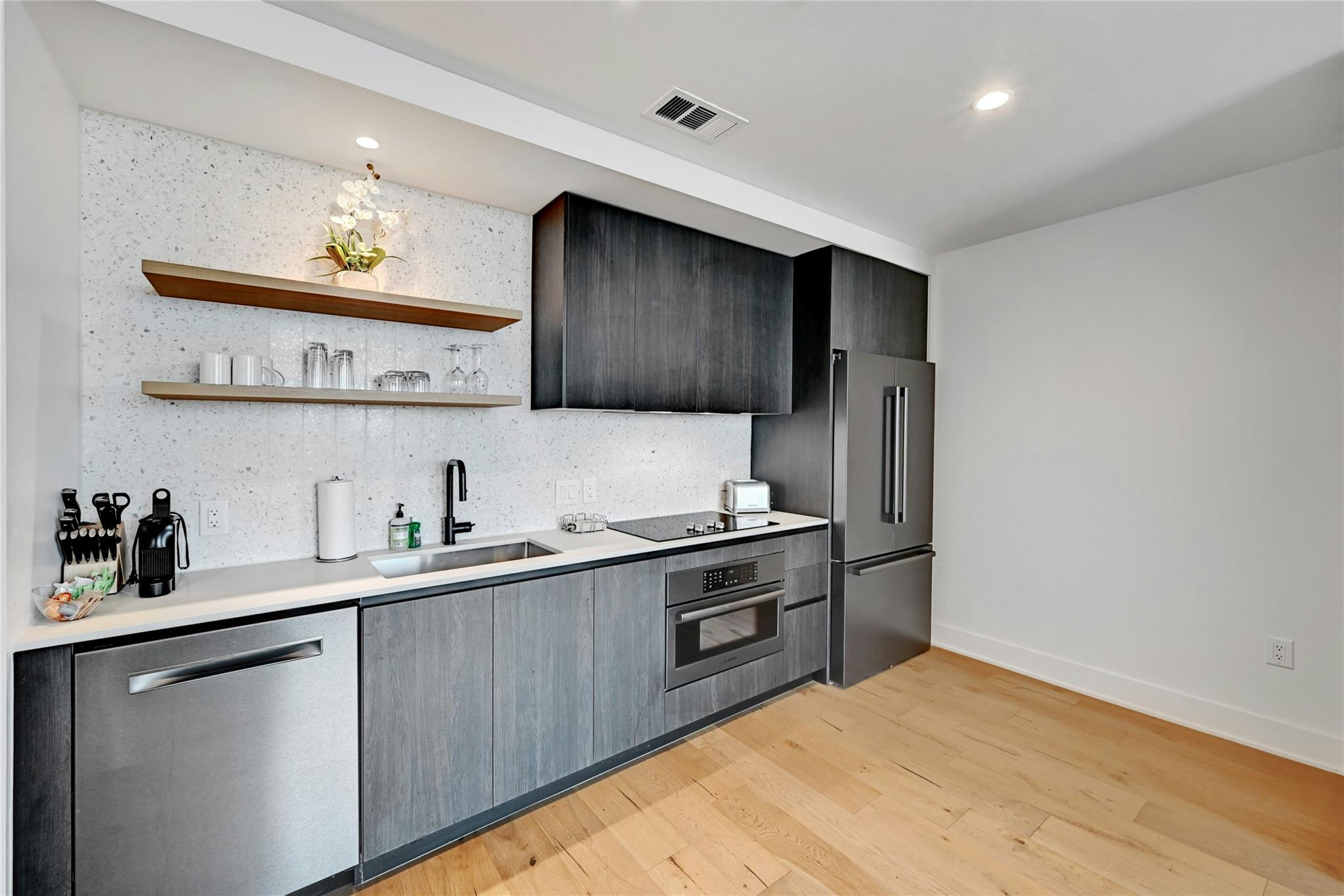 48 East Ave # 1904, Austin, TX 78701