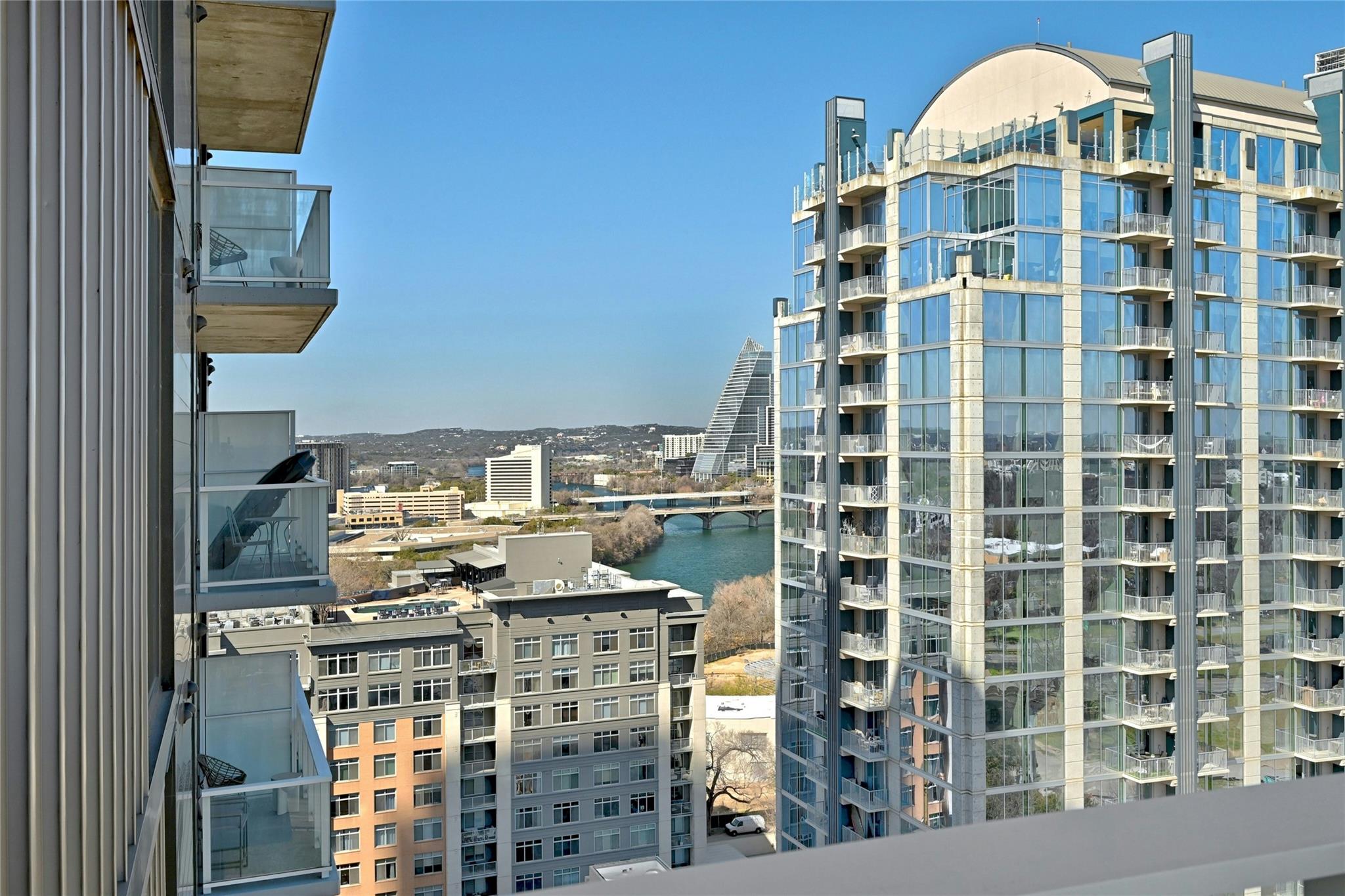 48 East Ave # 1904, Austin, TX 78701