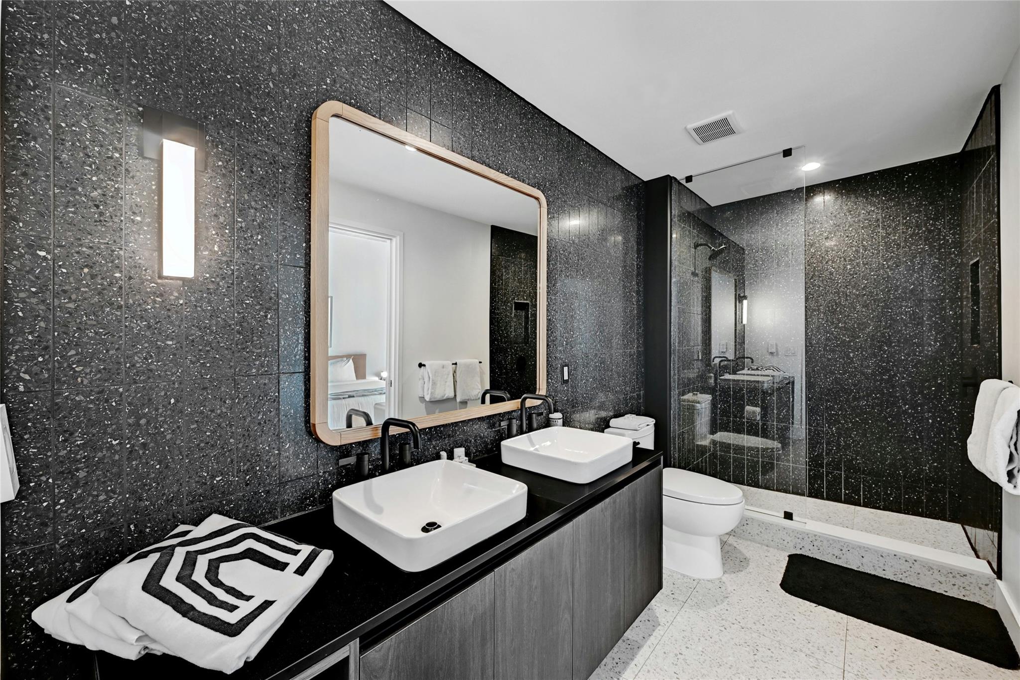48 East Ave # 1904, Austin, TX 78701