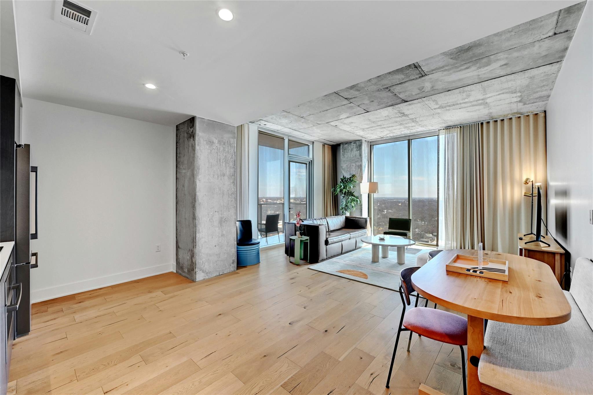 48 East Ave # 1904, Austin, TX 78701