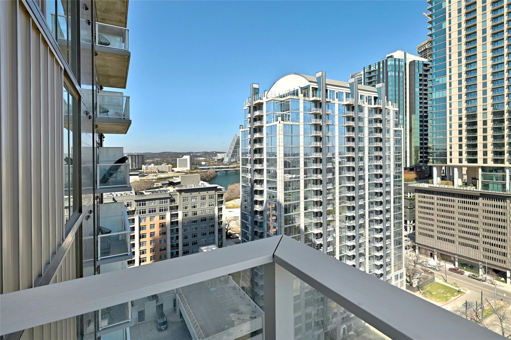48 East Ave # 1904, Austin, TX 78701