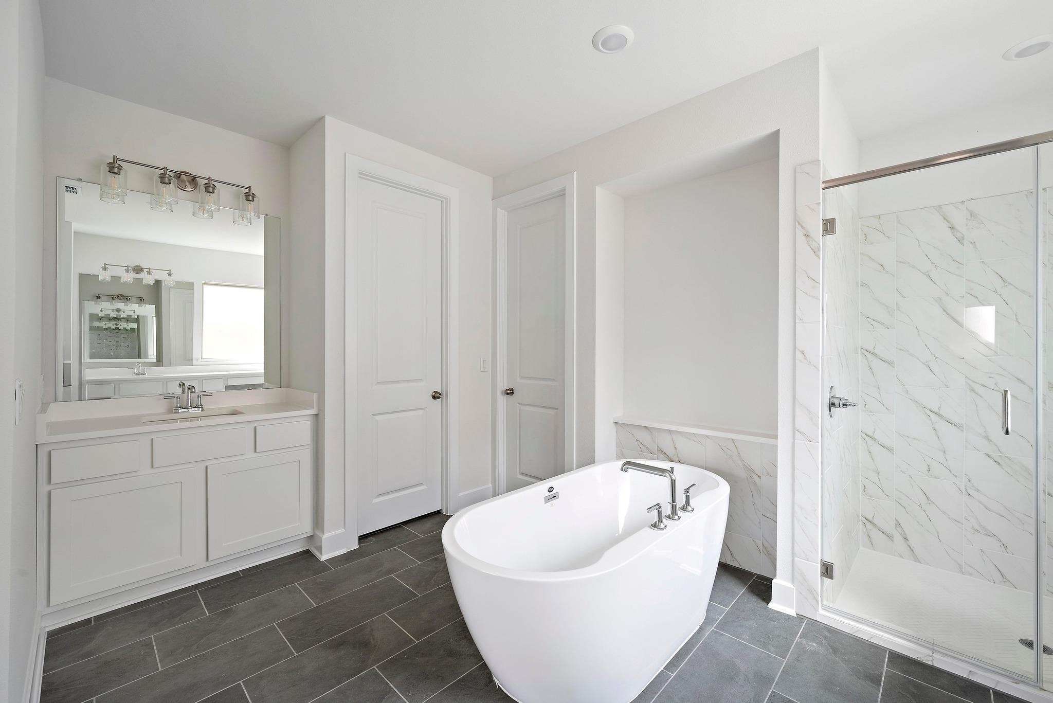 132 Cloverton Cres, Hutto, TX 78634