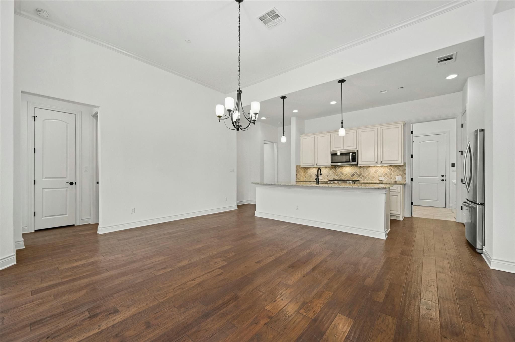 102 Gallia Dr # 3, Austin, TX 78734