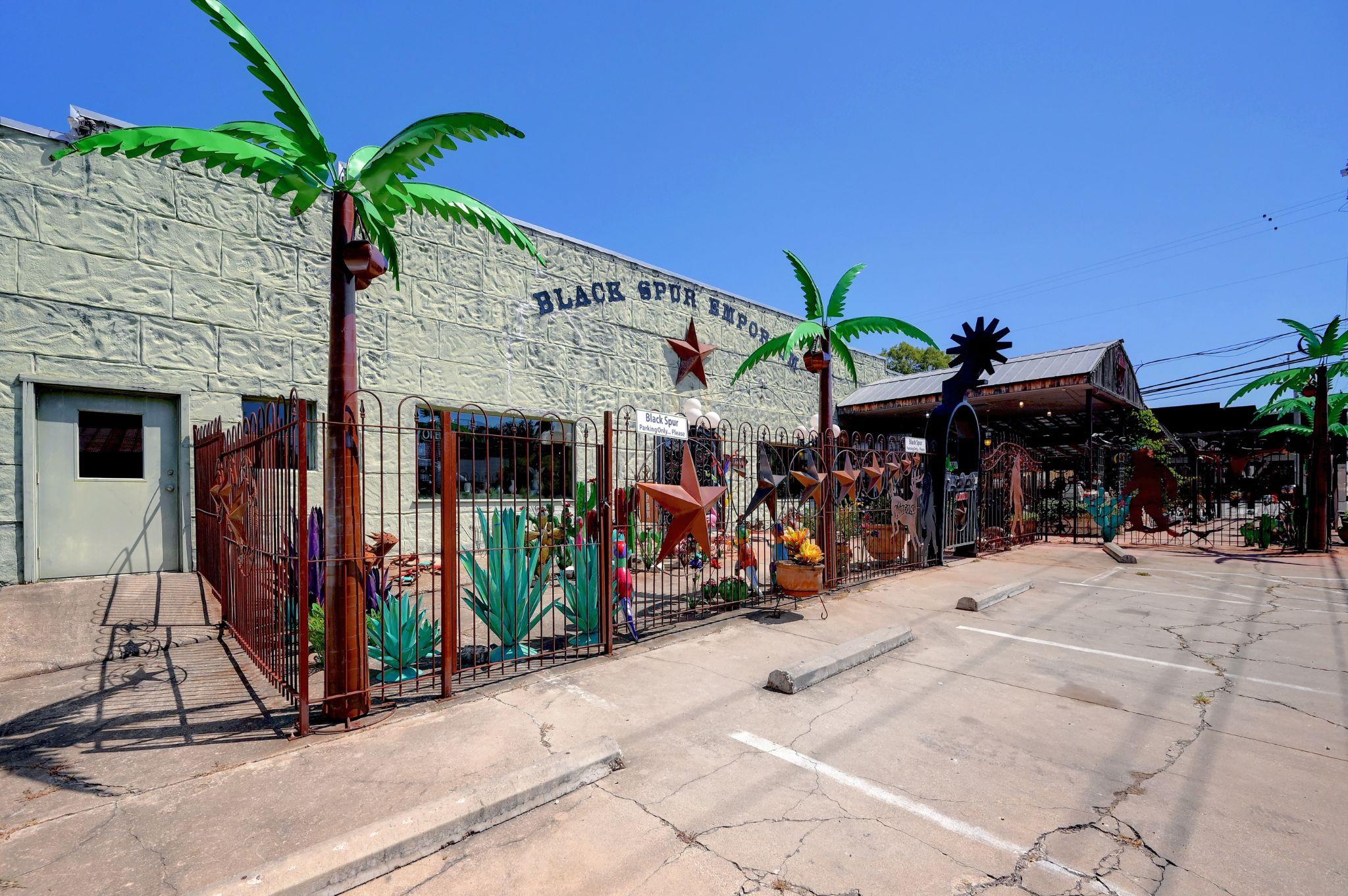 100 W Main St, Johnson City, TX 78636