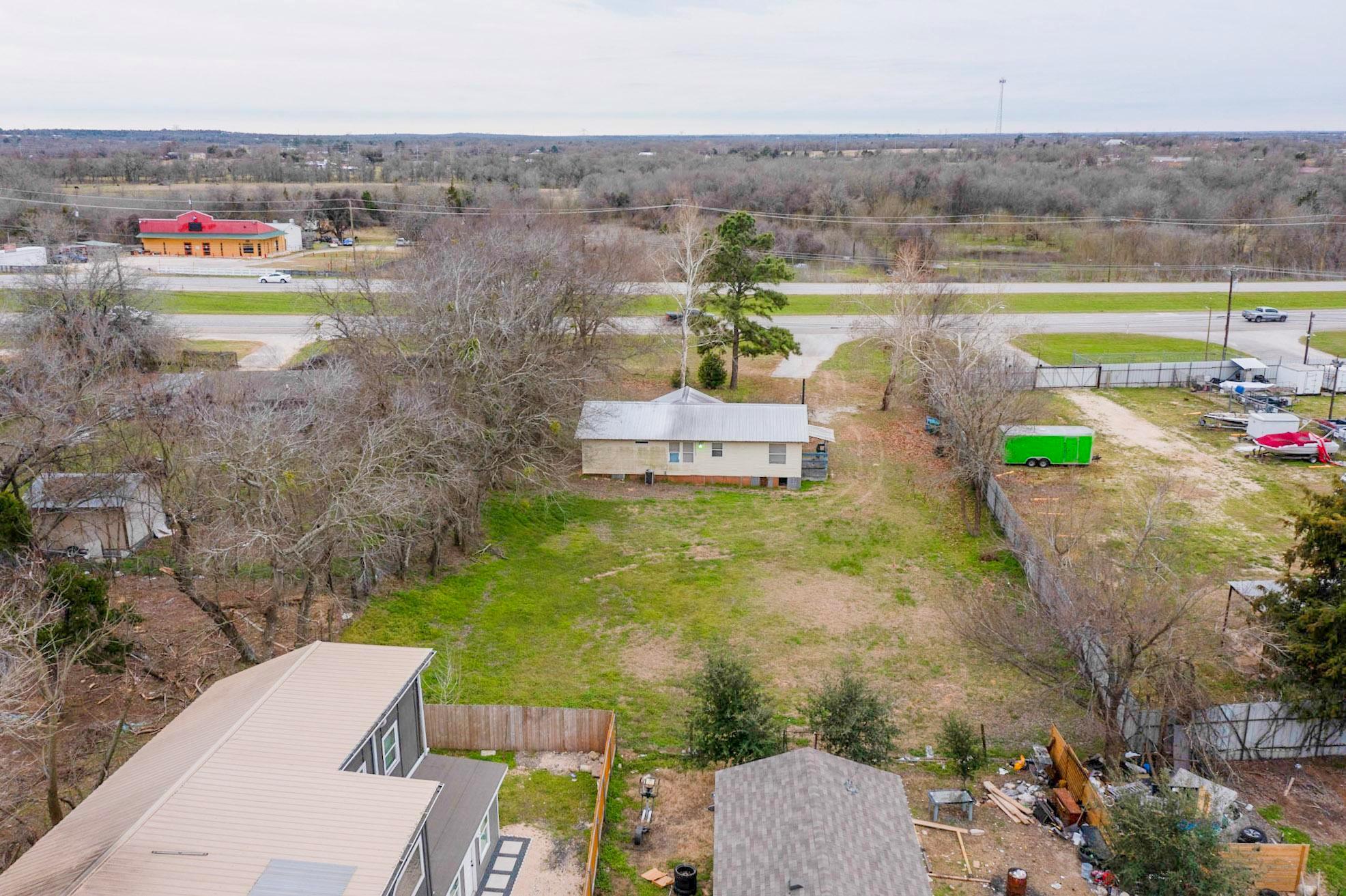 262 Highway 290 E, Elgin, TX 78621