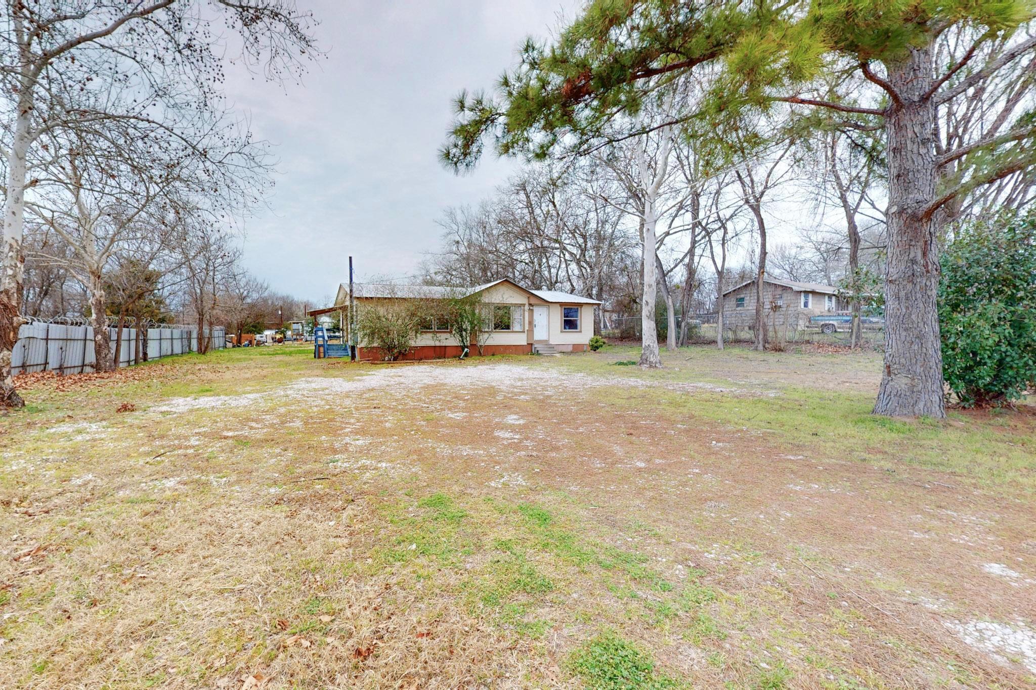 262 Highway 290 E, Elgin, TX 78621
