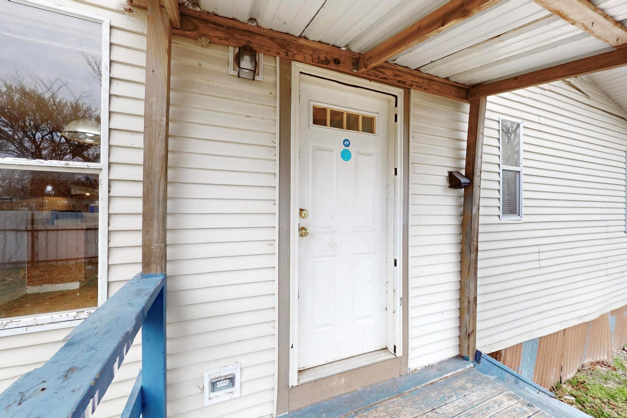 262 Highway 290 E, Elgin, TX 78621