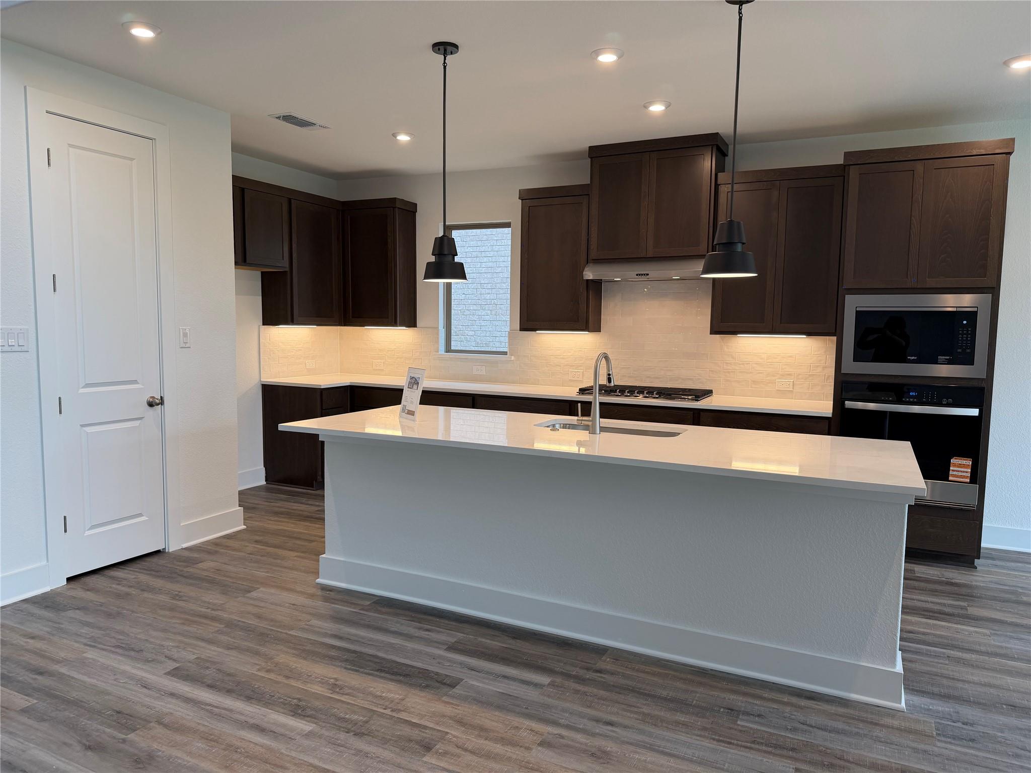 405 Texas Sky Dr, Georgetown, TX 78628