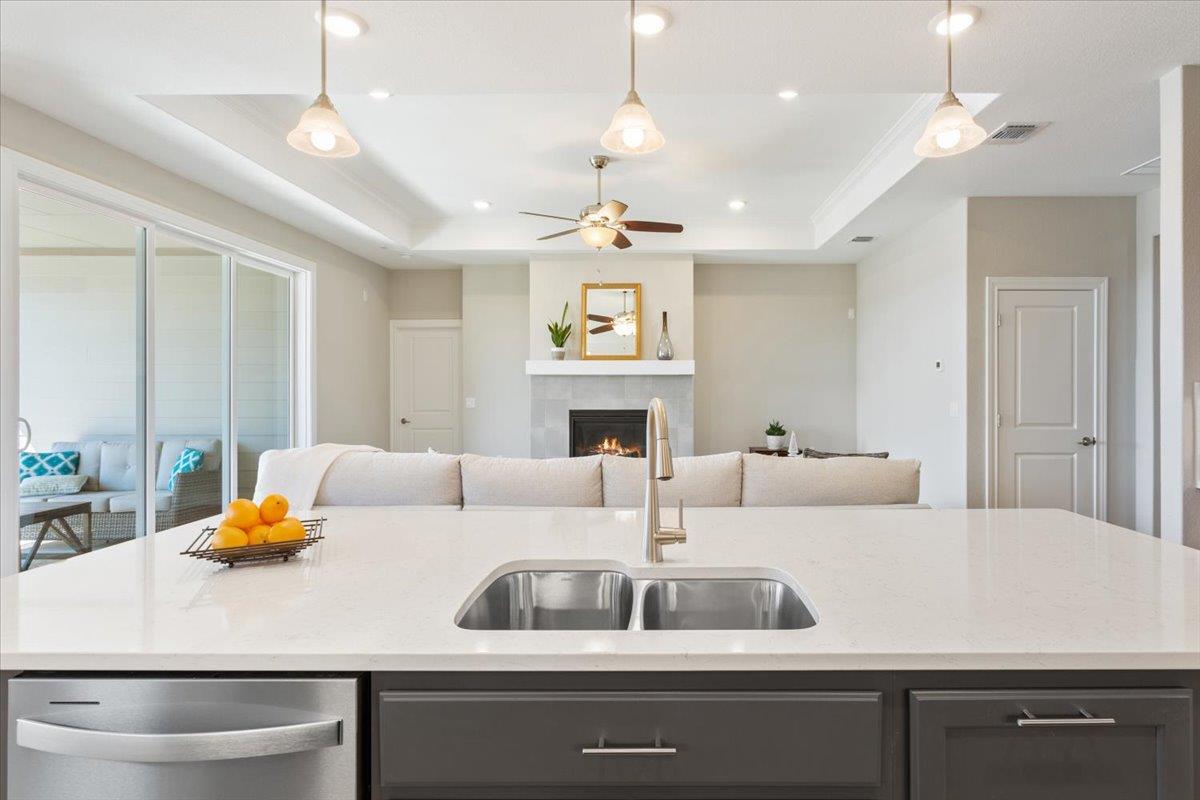 213 Bellows St, Georgetown, TX 78633