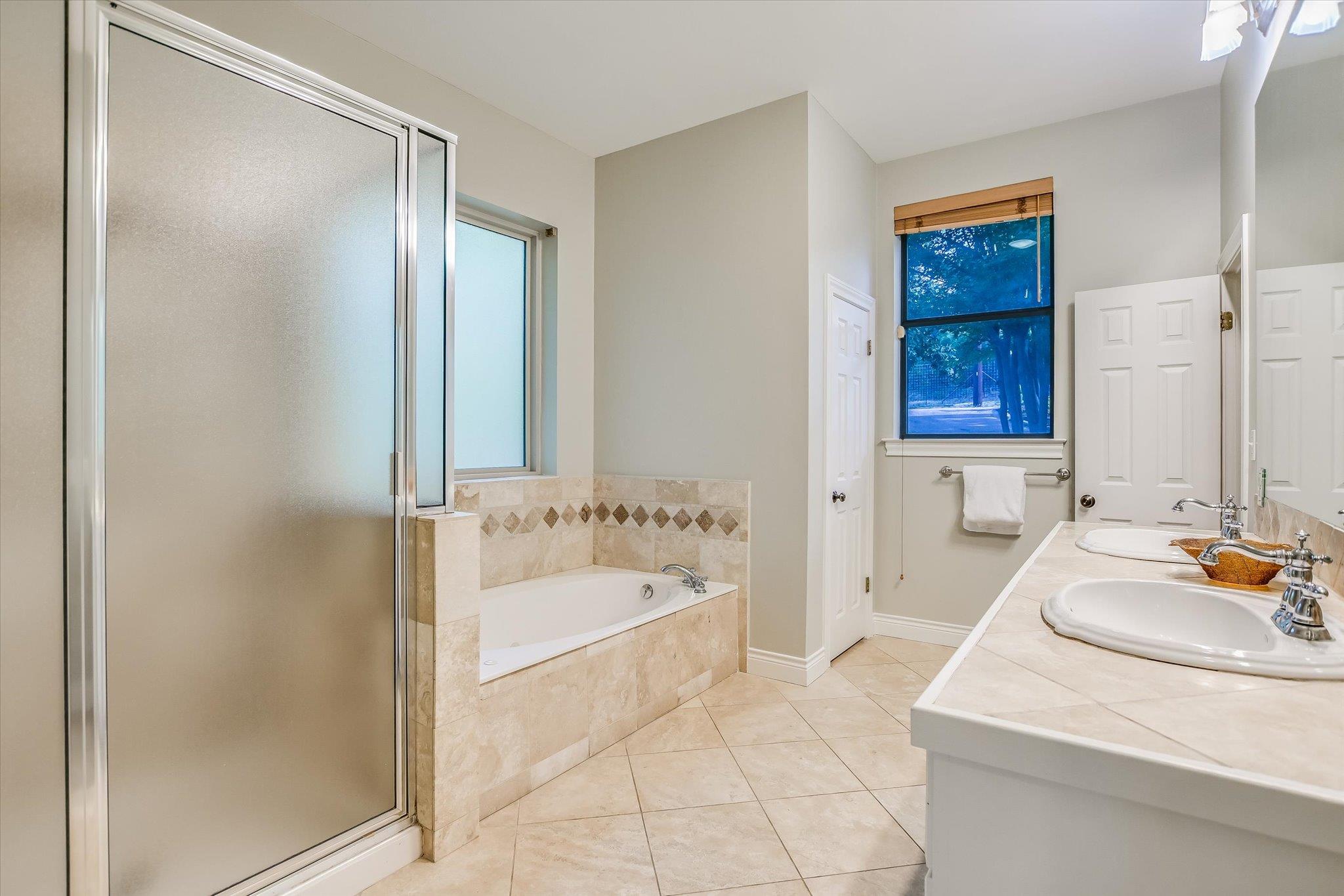 277 S Commons Ford Rd, Austin, TX 78733