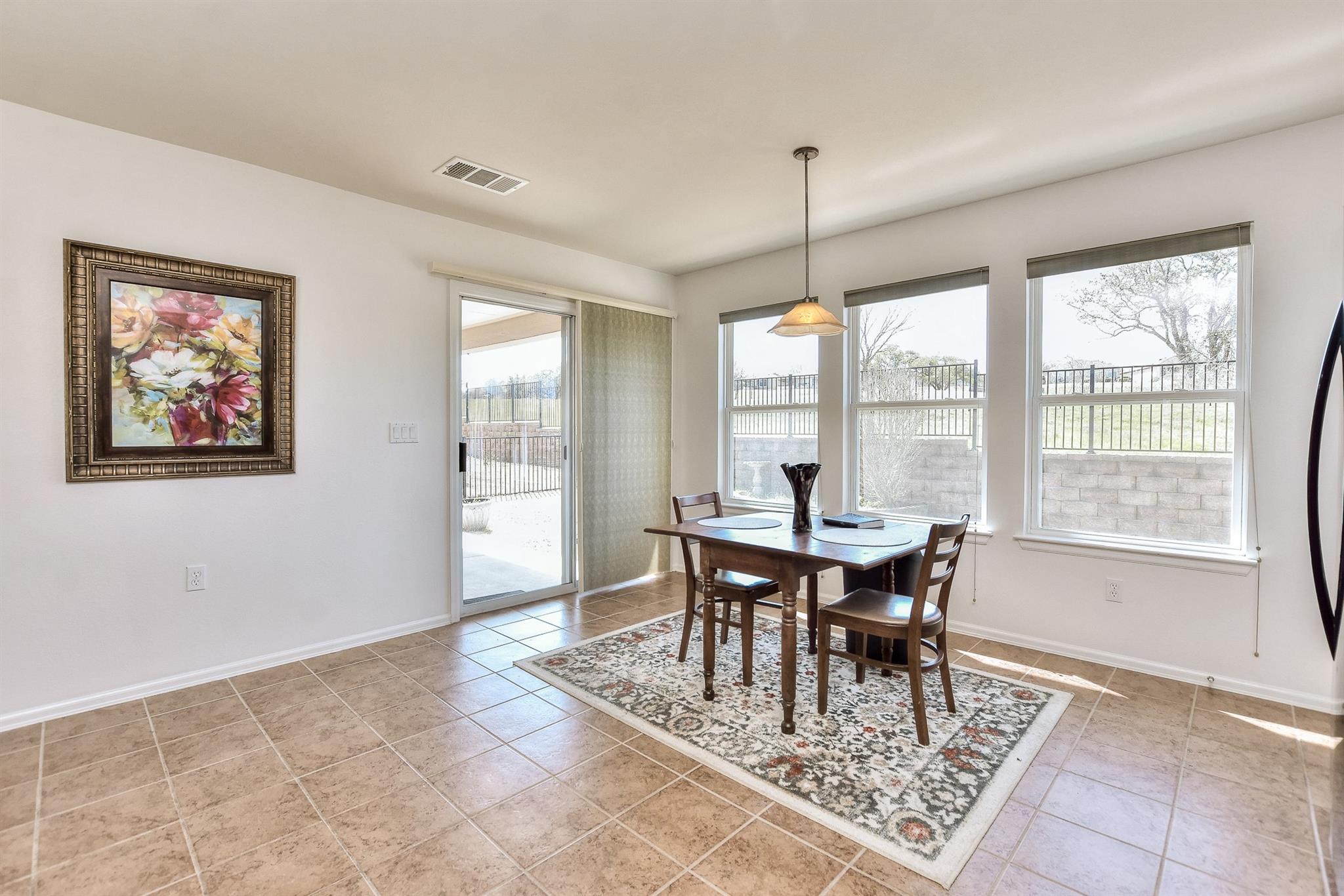 211 Bright Leaf Trl, Georgetown, TX 78633
