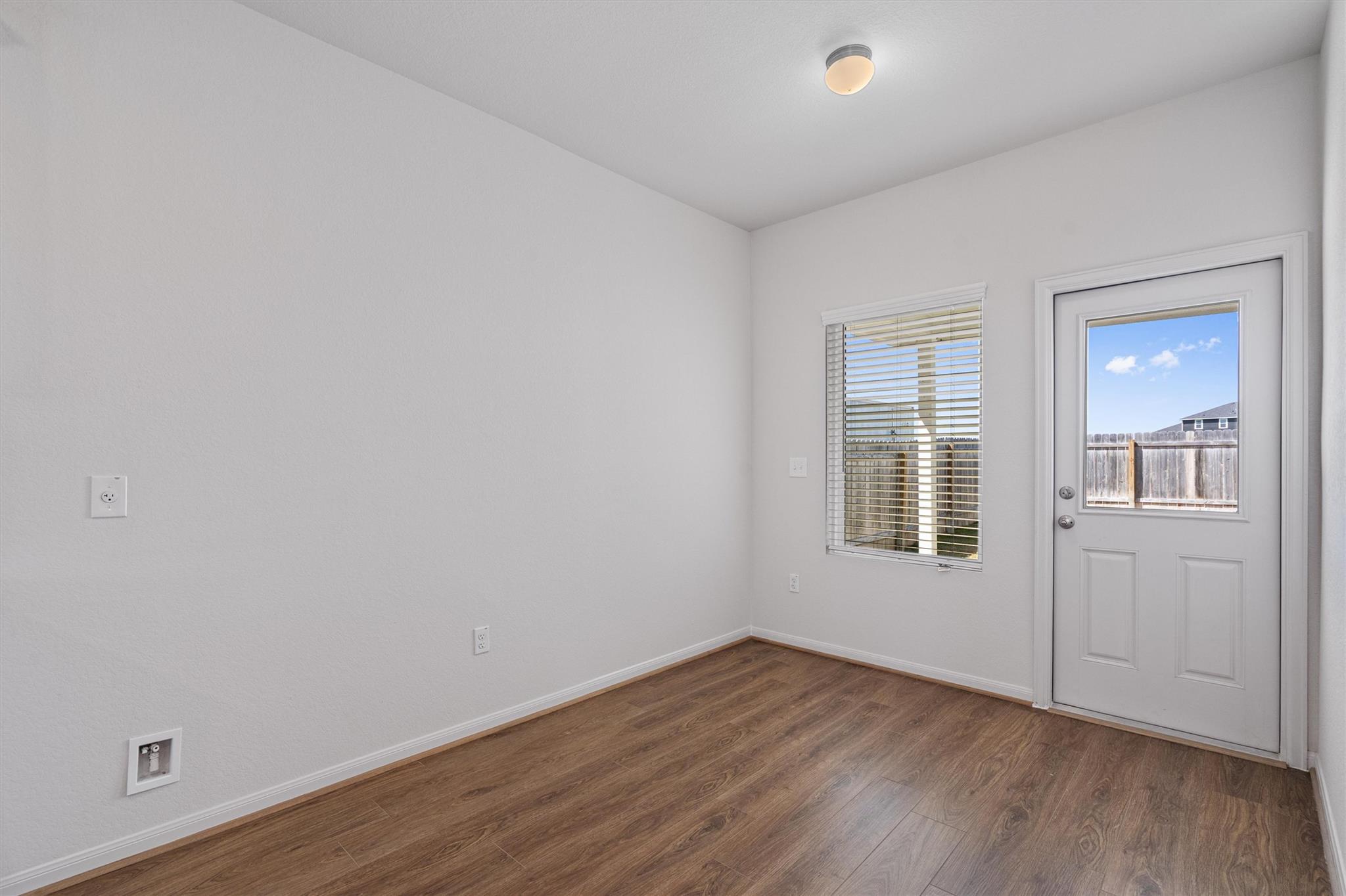 356 Kenai Dr, Kyle, TX 78640
