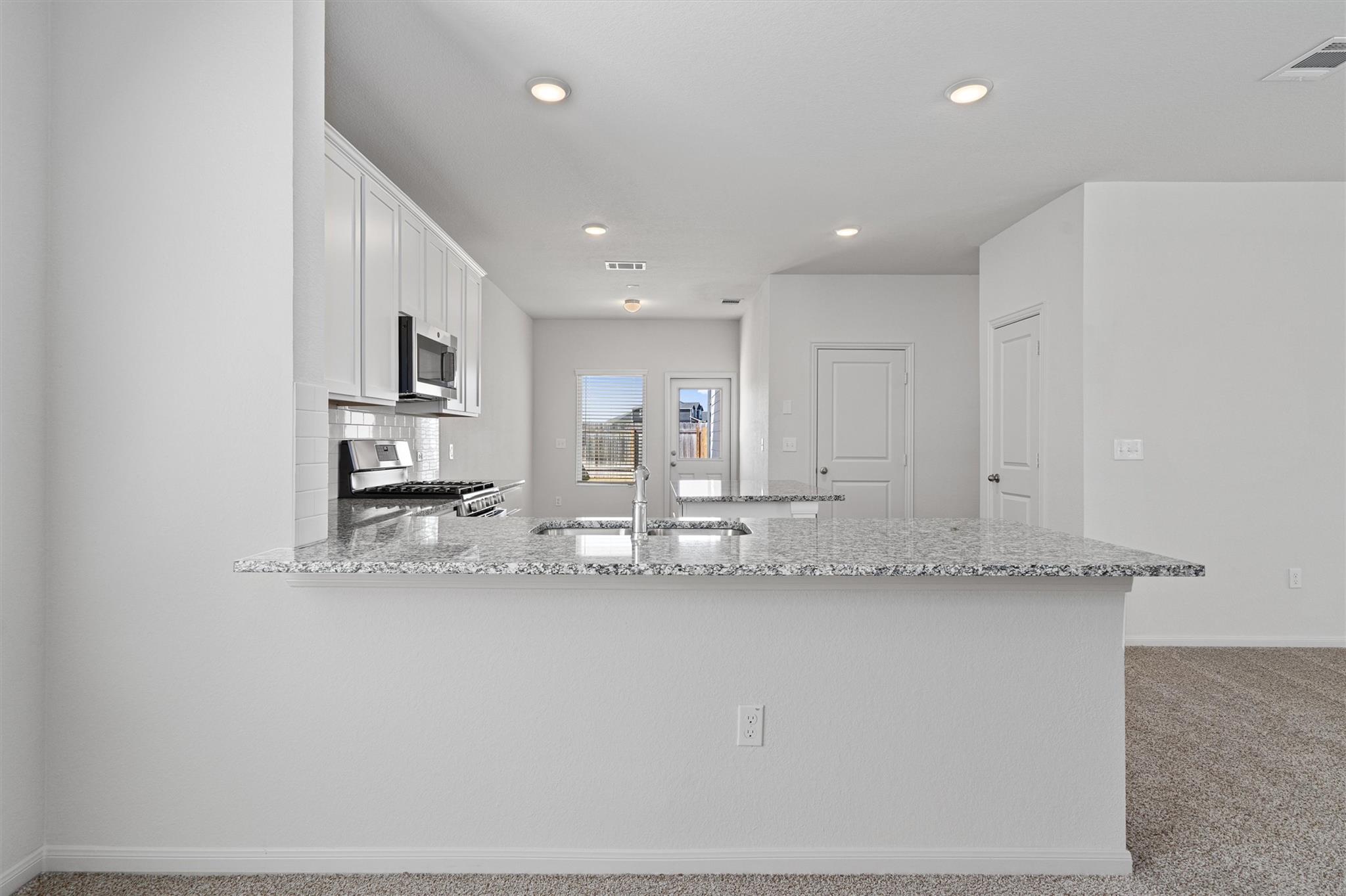 356 Kenai Dr, Kyle, TX 78640