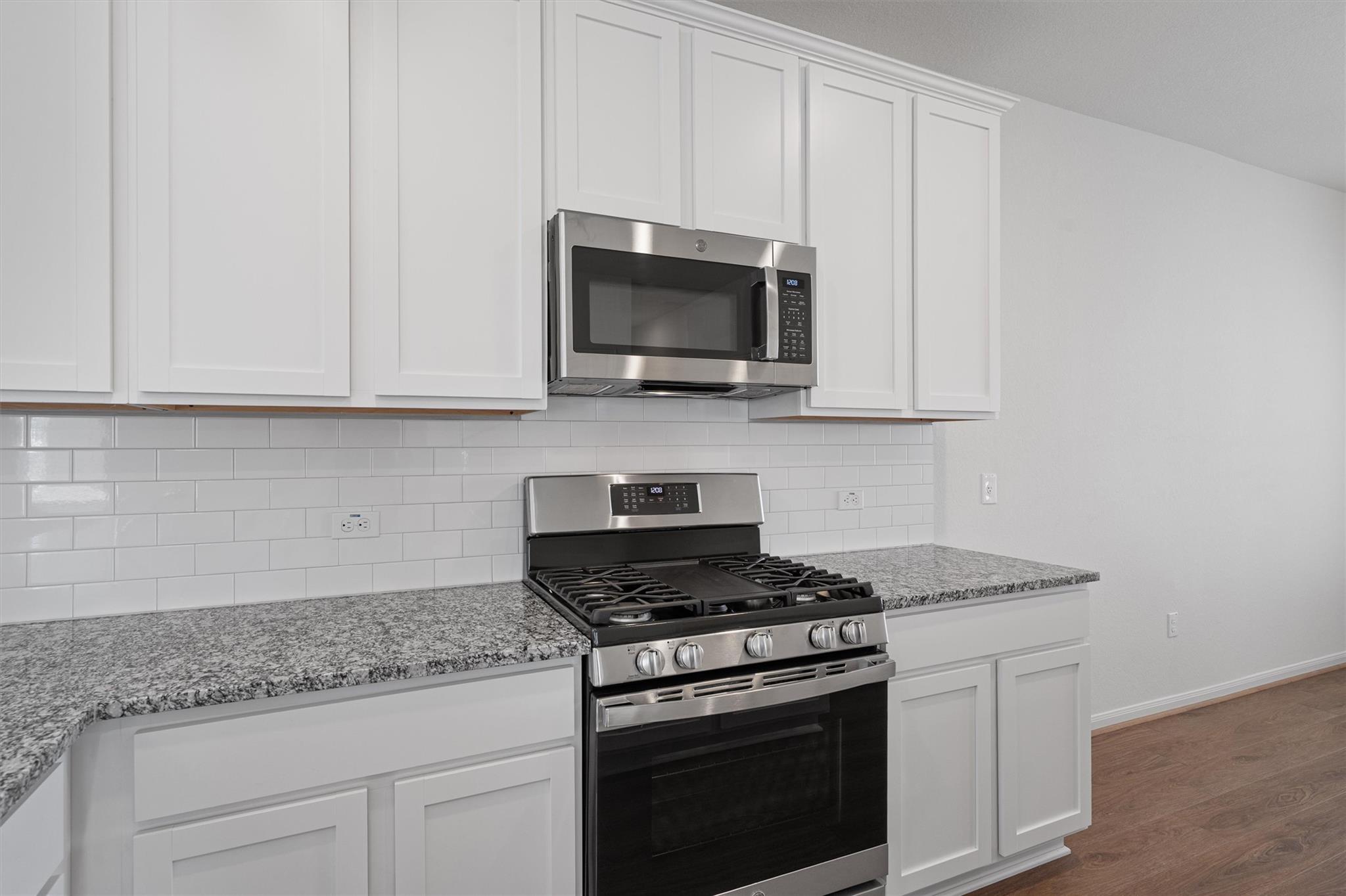 356 Kenai Dr, Kyle, TX 78640