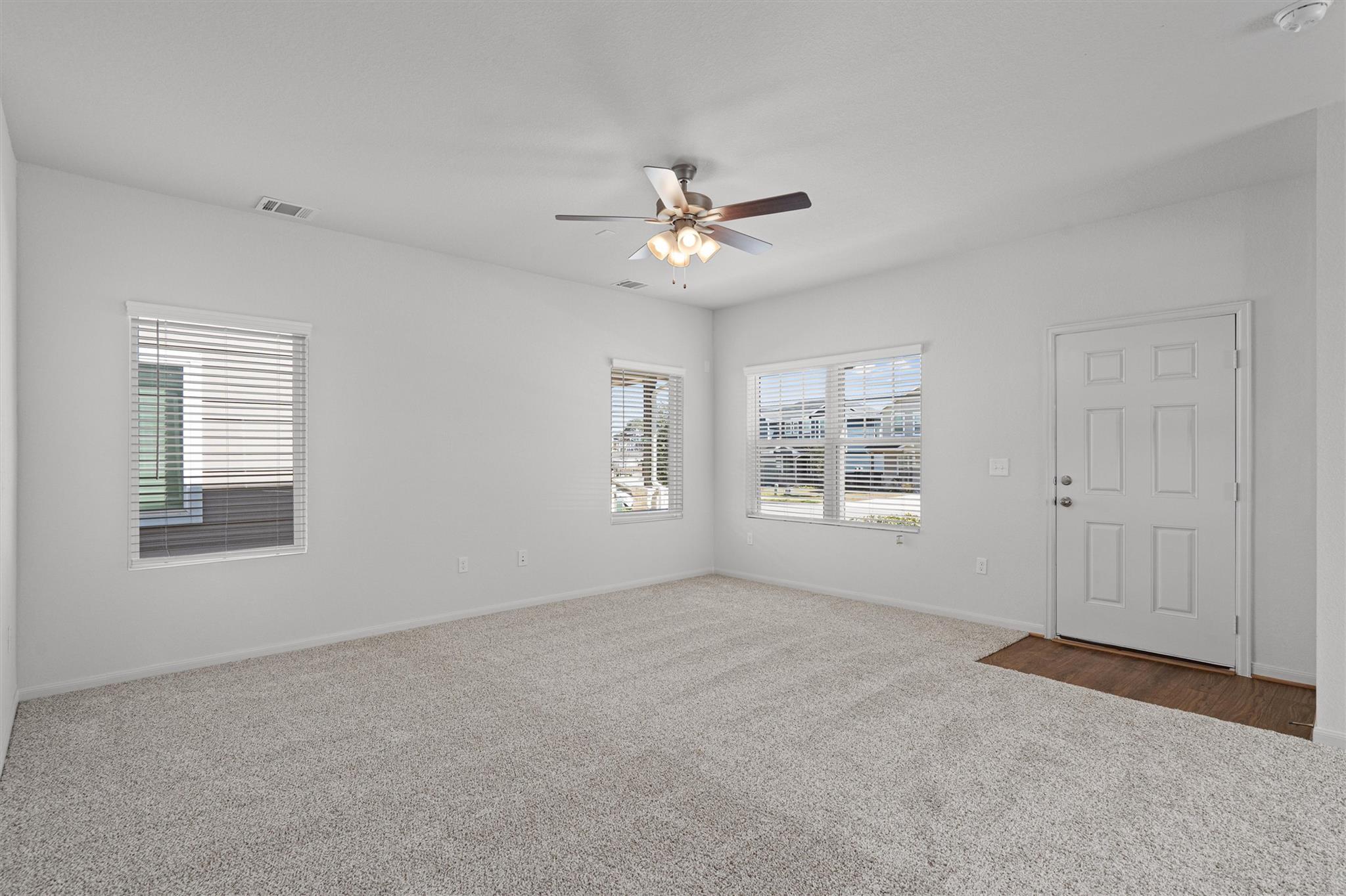 356 Kenai Dr, Kyle, TX 78640
