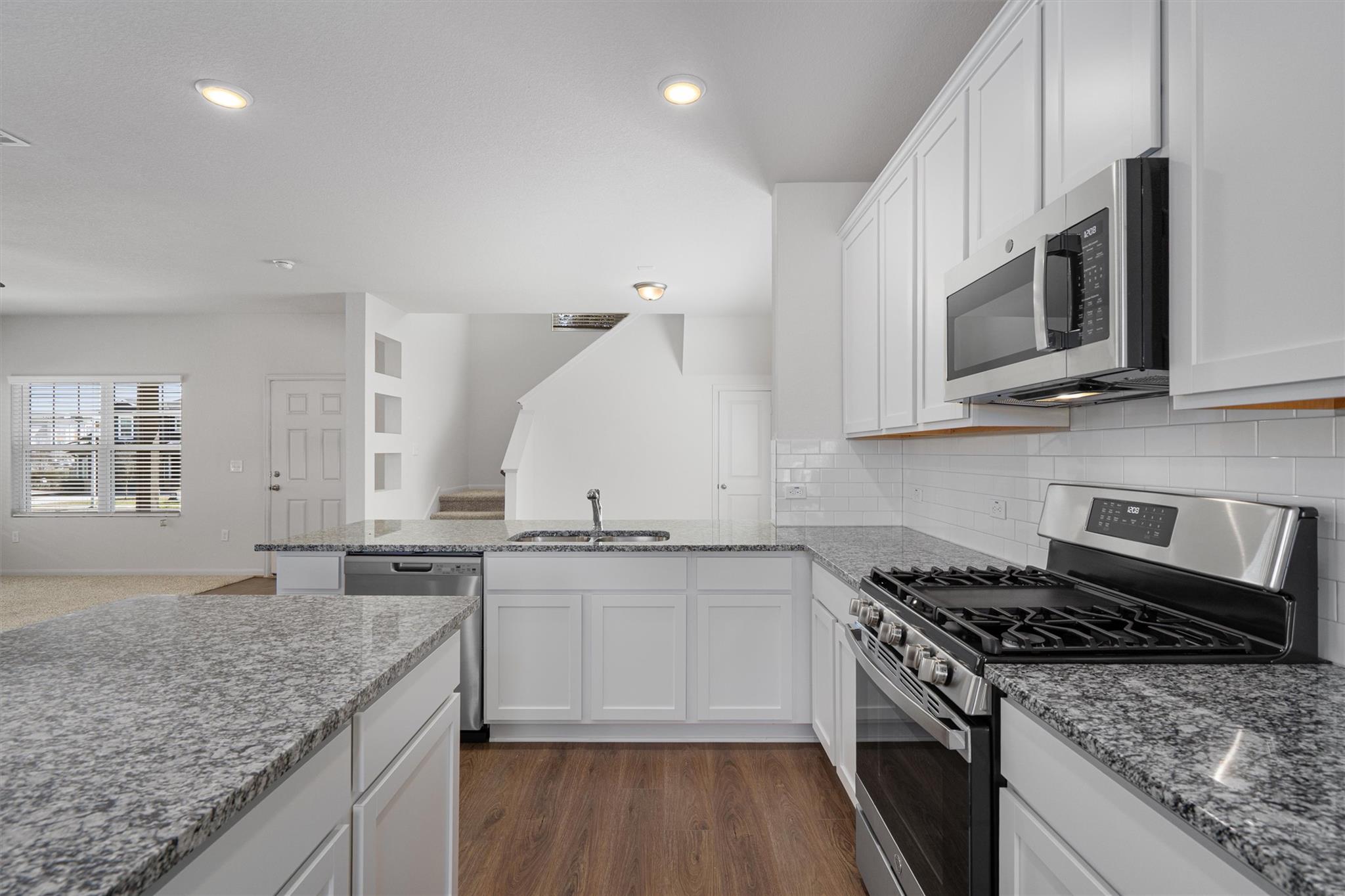 356 Kenai Dr, Kyle, TX 78640