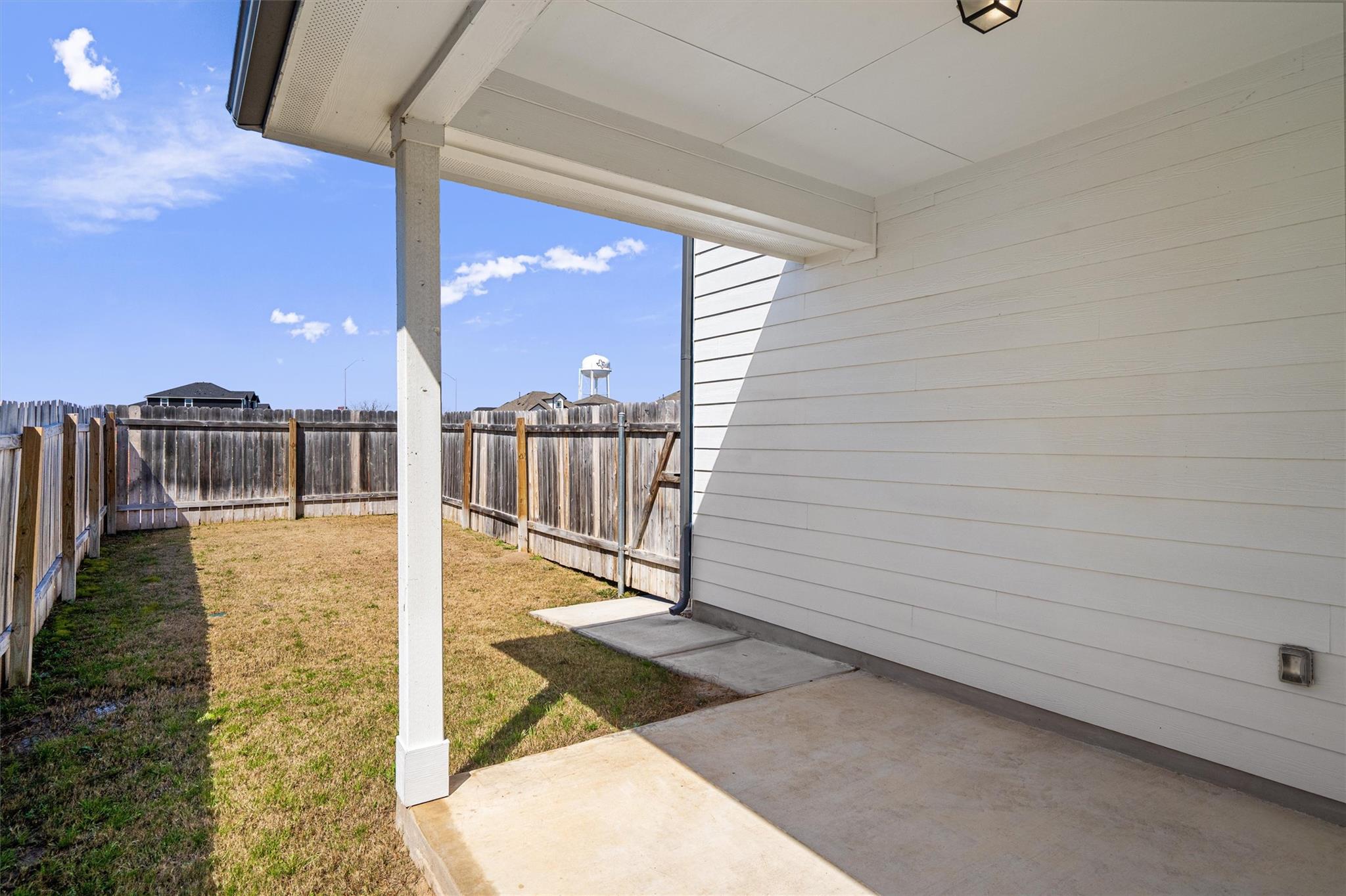 356 Kenai Dr, Kyle, TX 78640