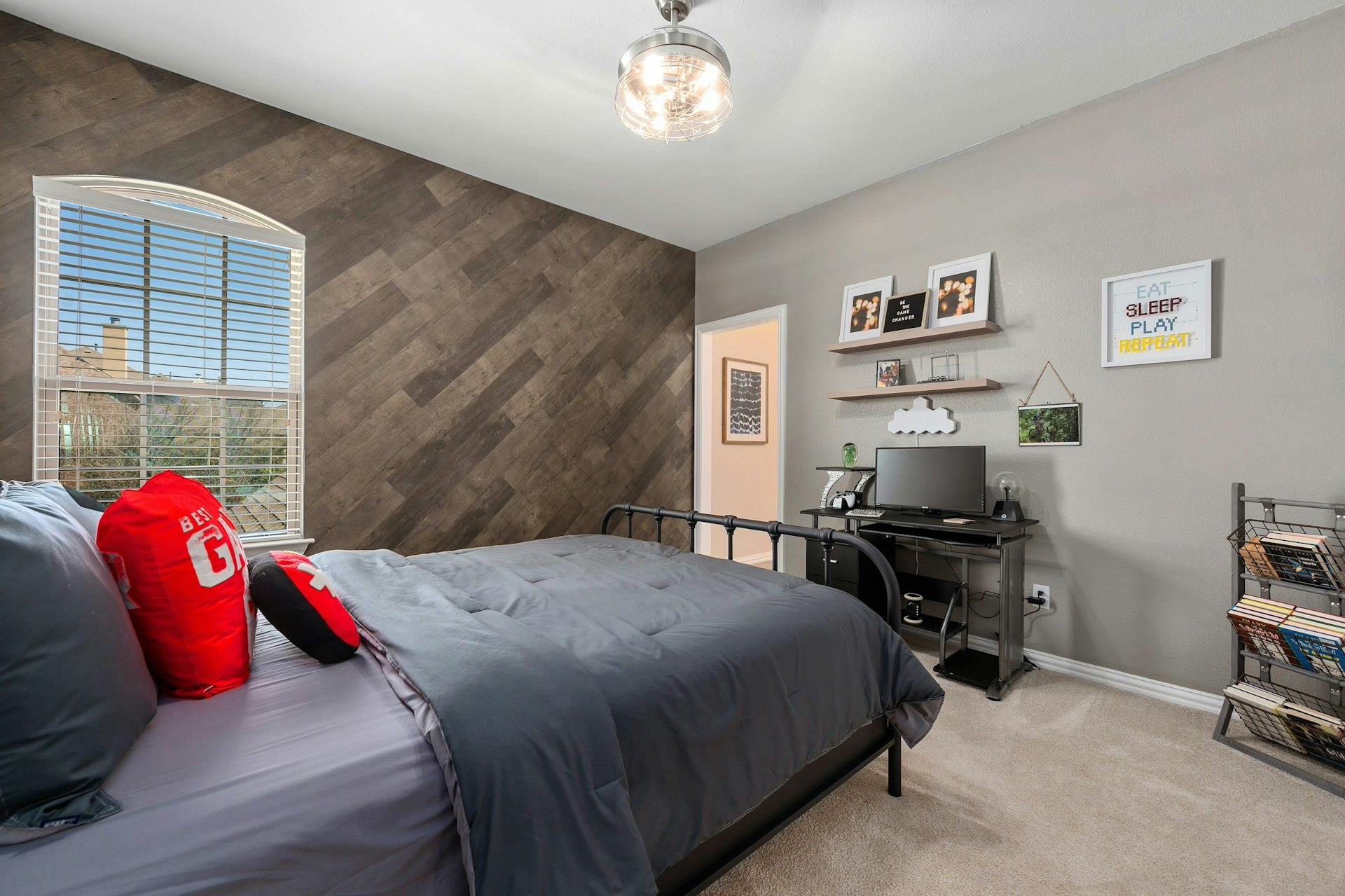 8804 Flycatcher Ct, Austin, TX 78738