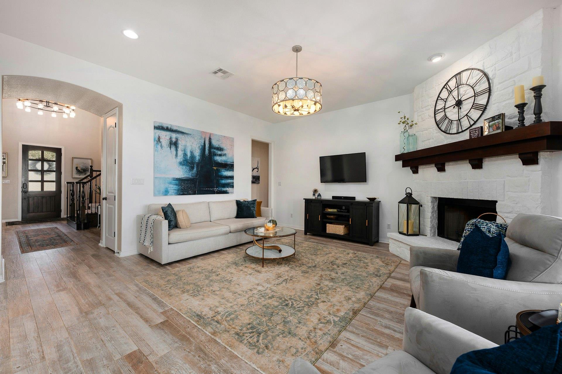 8804 Flycatcher Ct, Austin, TX 78738