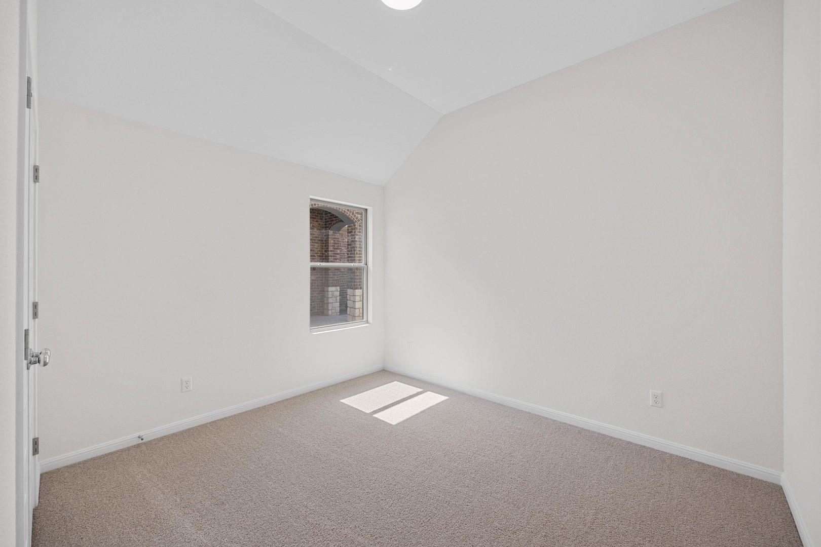 277 Bendecido Loop, Elgin, TX 78621