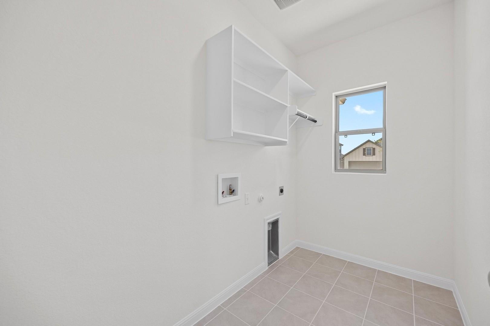 277 Bendecido Loop, Elgin, TX 78621