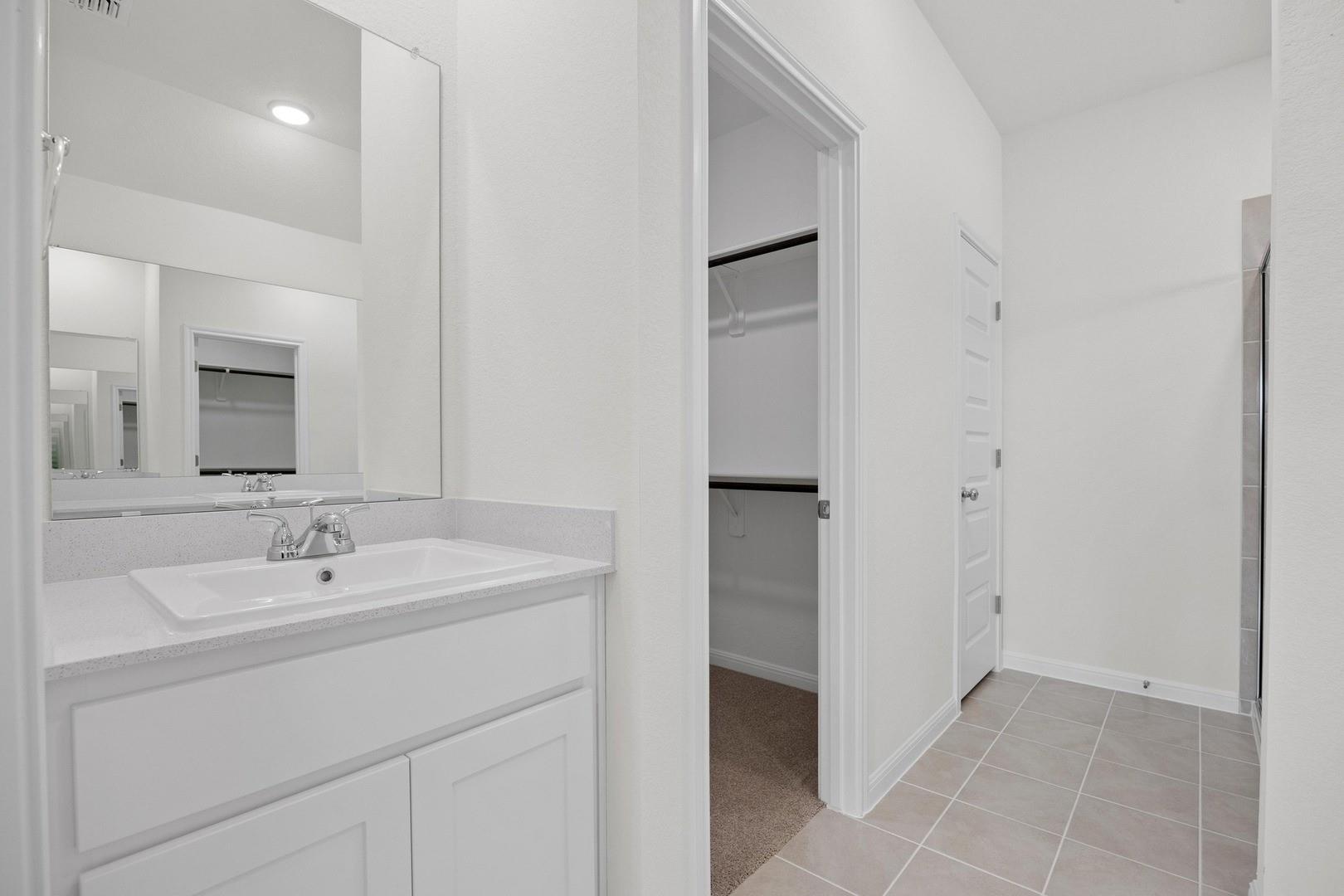 277 Bendecido Loop, Elgin, TX 78621