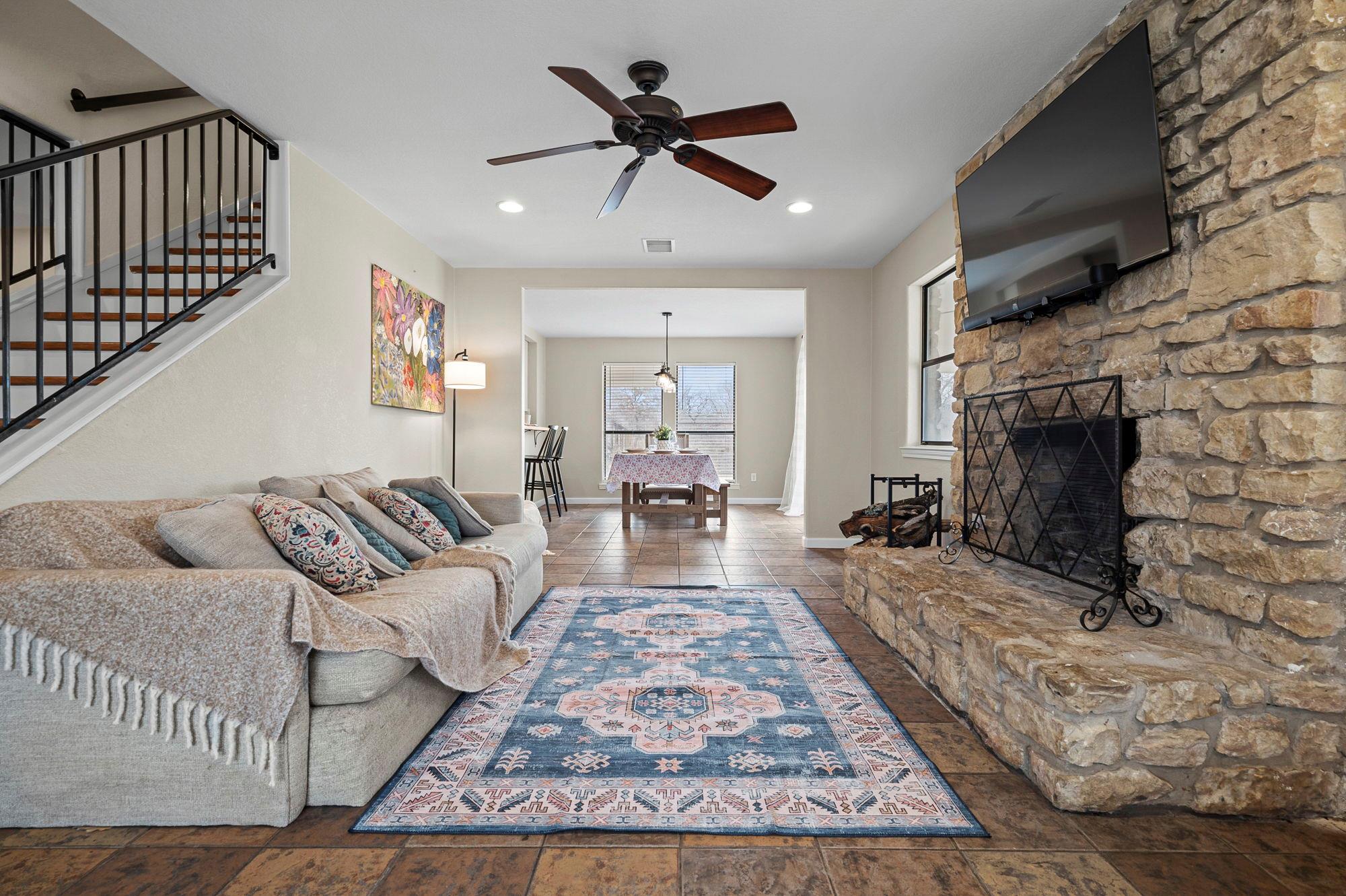 414 Windsong St, Marble Falls, TX 78654