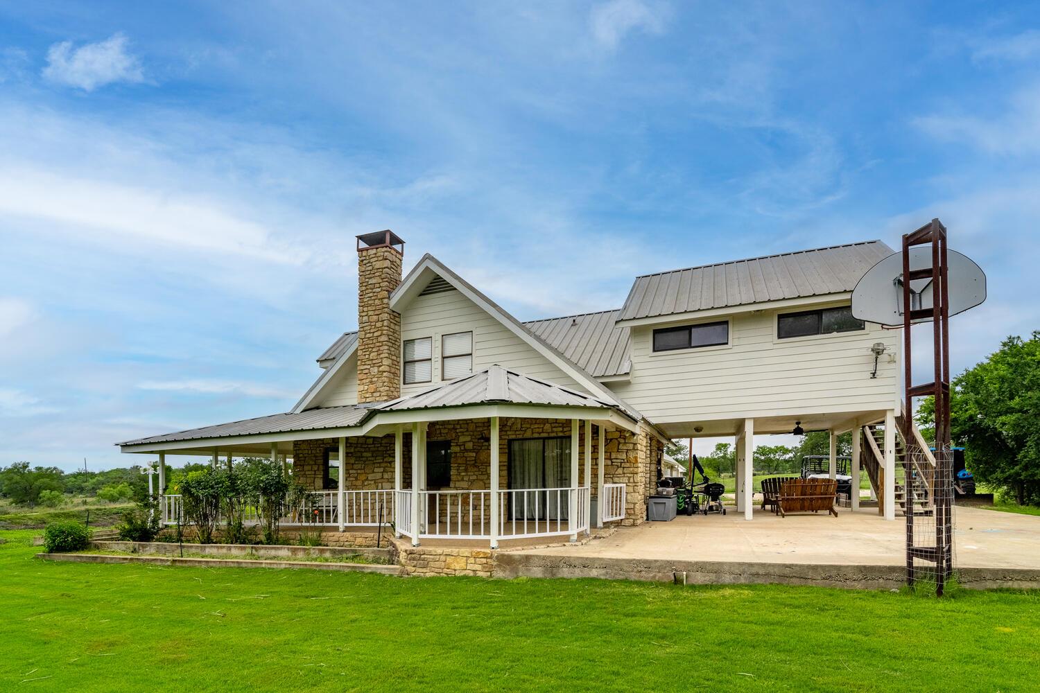 414 Windsong St, Marble Falls, TX 78654
