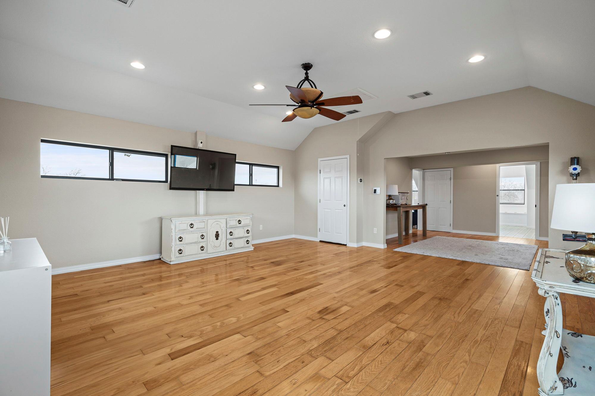 414 Windsong St, Marble Falls, TX 78654